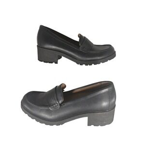 Eastland Newbury Women's Black Leather Loafers Style 3934-01 Size 9M